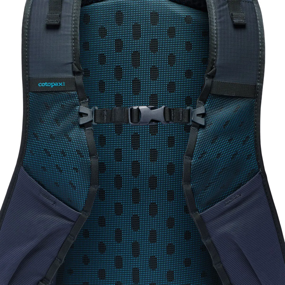 Cotopaxi Elqui 24L Backpack - Carbon