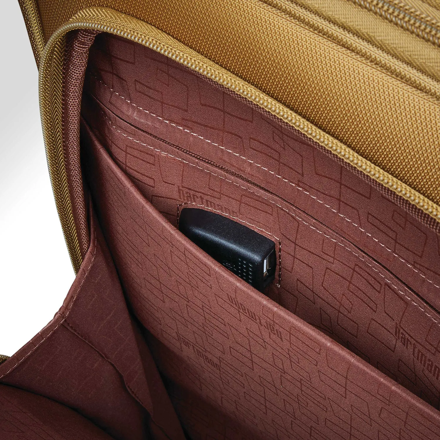 Hartmann Metropolitan 2 Global Carry On Expandable Spinner Safari