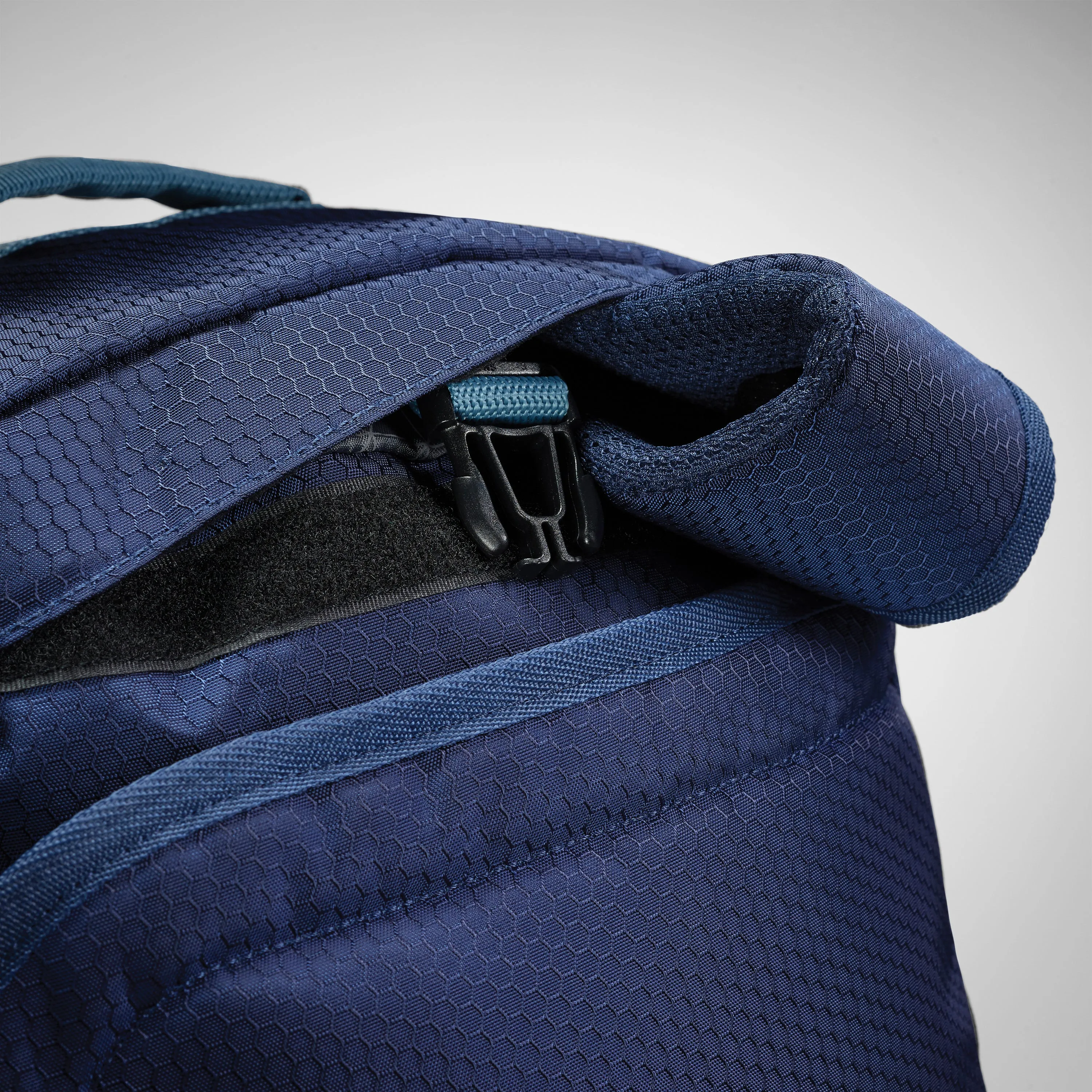 High Sierra Fairlead Convertible Duffle Backpack