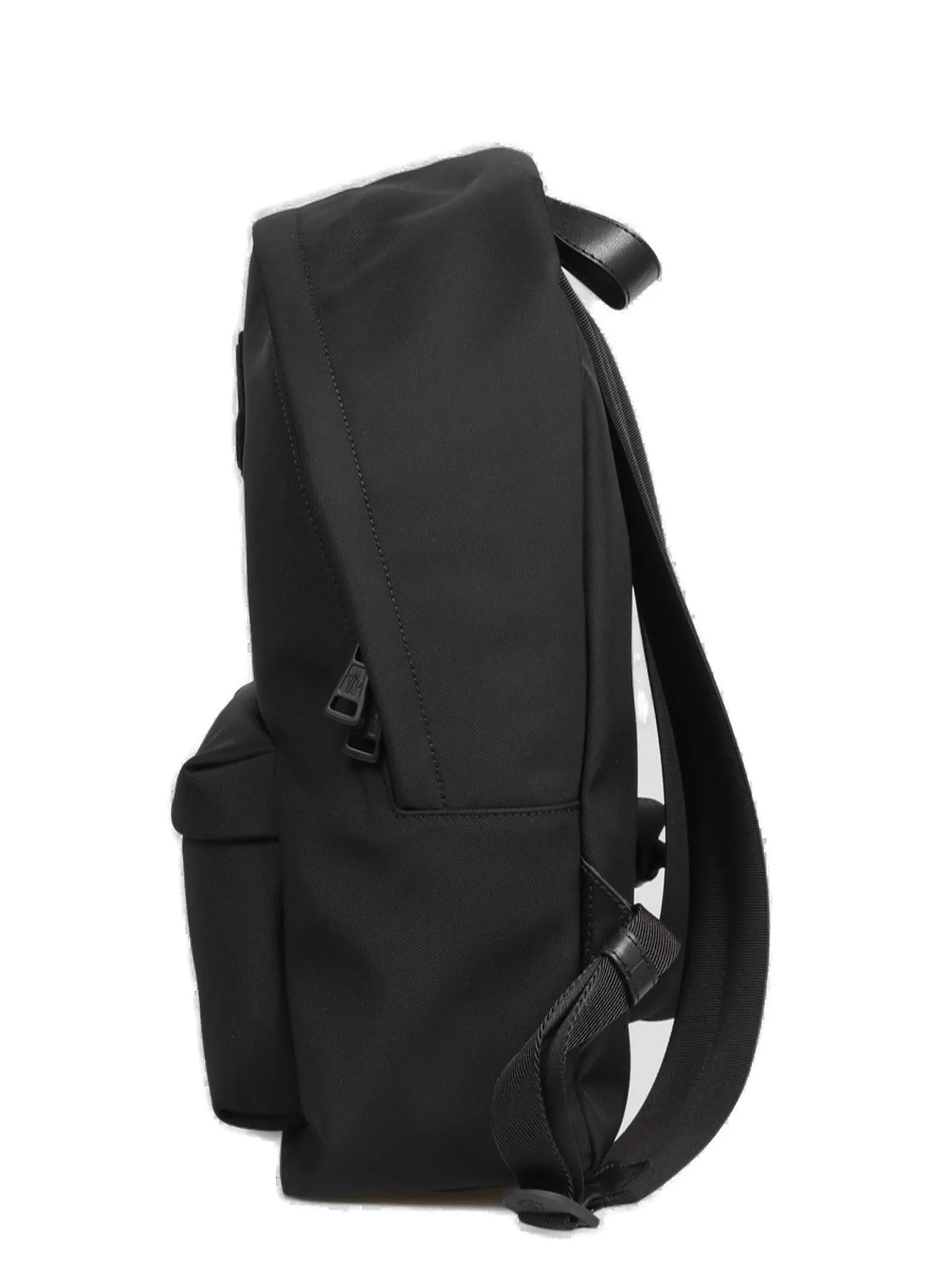 Moncler Pierrick Logo Patch Zipped Backpack