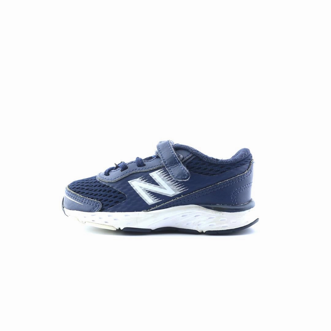 NEW BALANCE 680V6