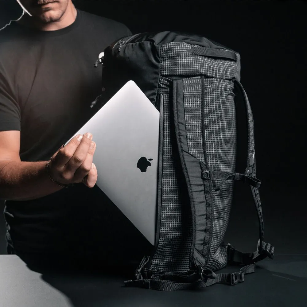 SEG 45 Travel Pack