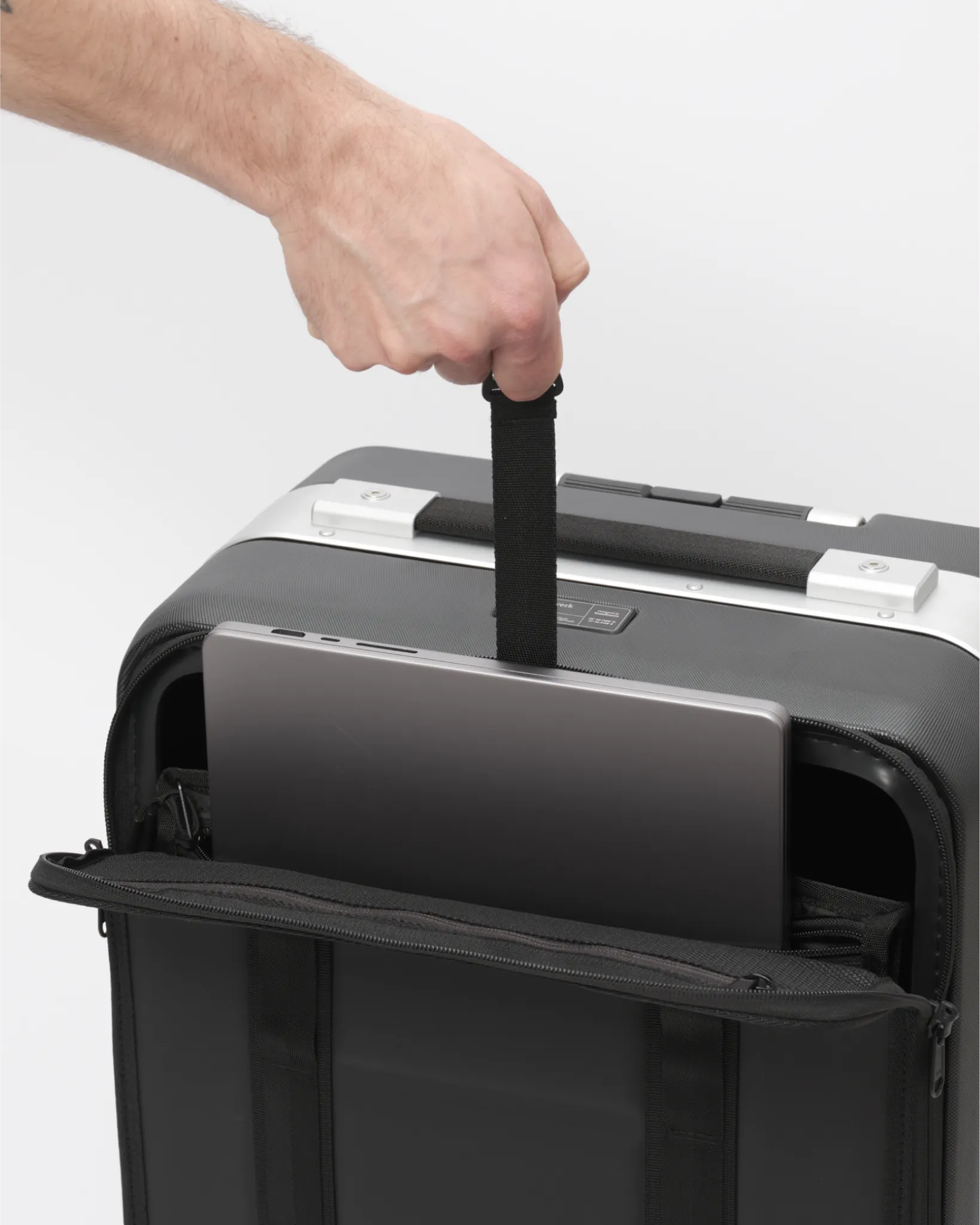 Weekender Pro Luggage Bundle